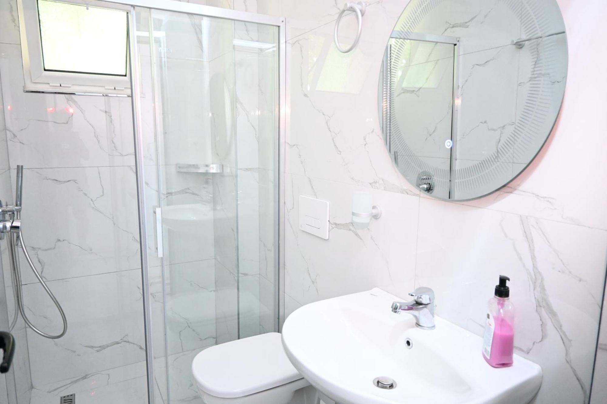 Apartament Luani クサミル 部屋 写真